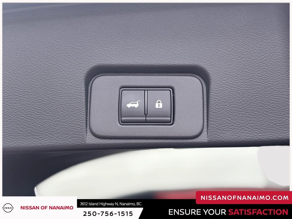 2024 Nissan Rogue Platinum-11