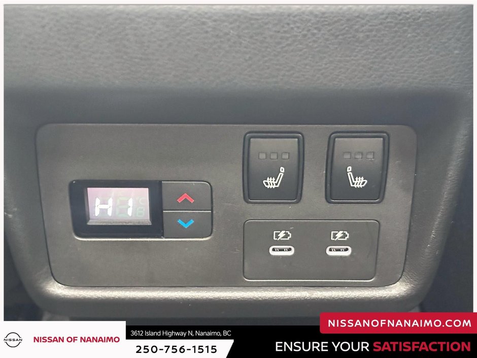 2024 Nissan Rogue Platinum-15