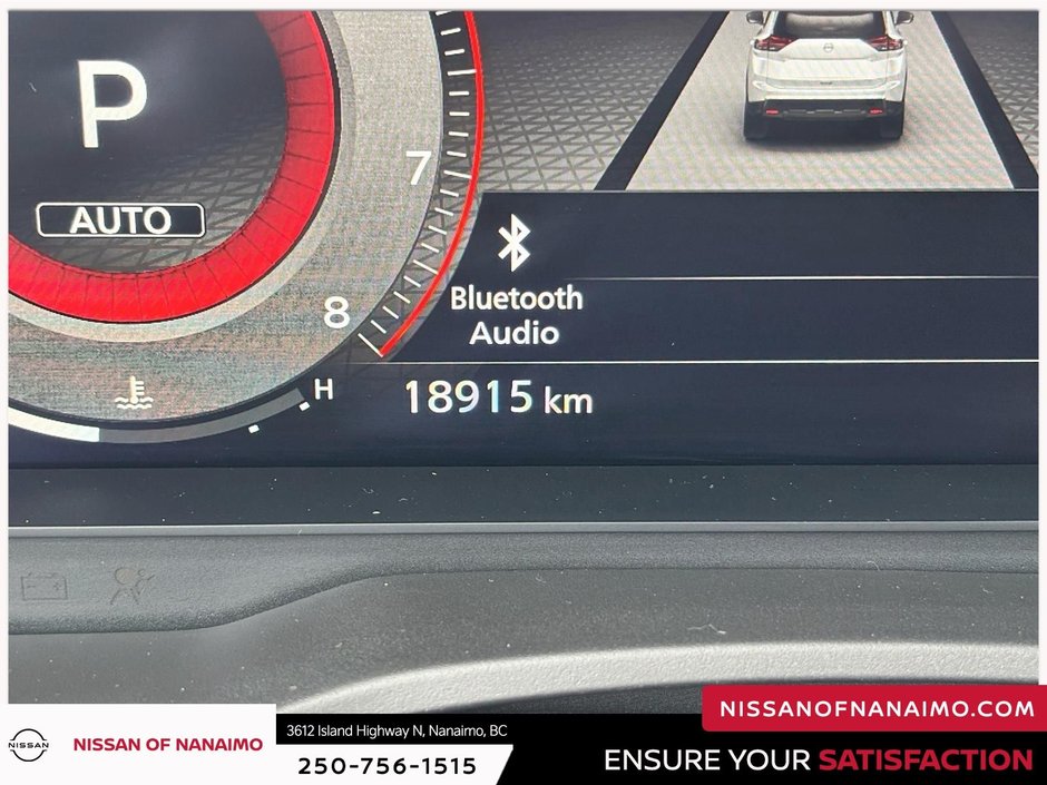 2024 Nissan Rogue Platinum-35