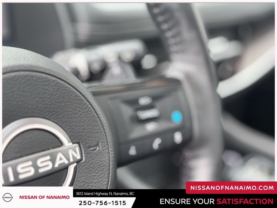2024 Nissan Rogue Platinum-33