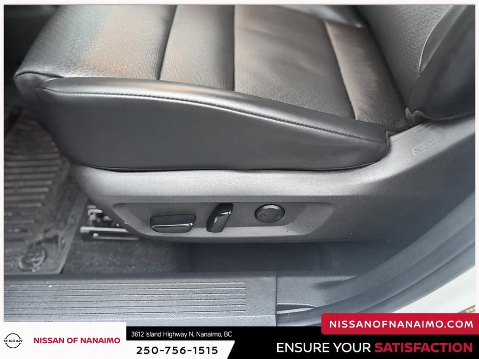 2024 Nissan Rogue SV-31