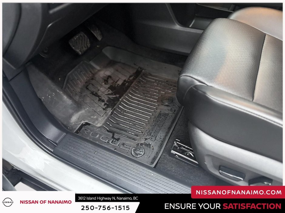 2024 Nissan Rogue SV-32