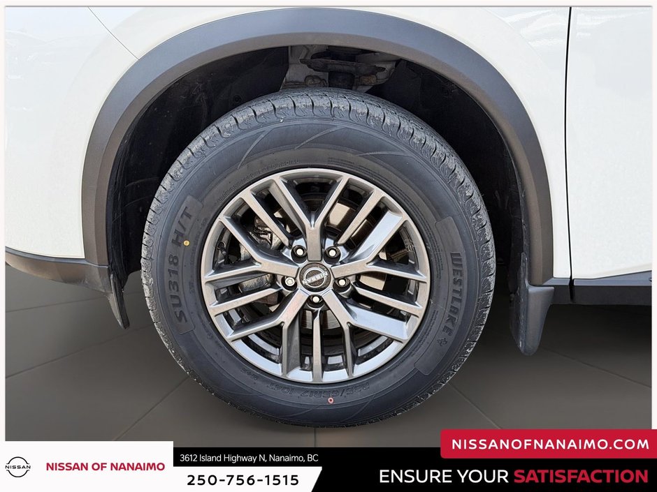 2024 Nissan Rogue S-14