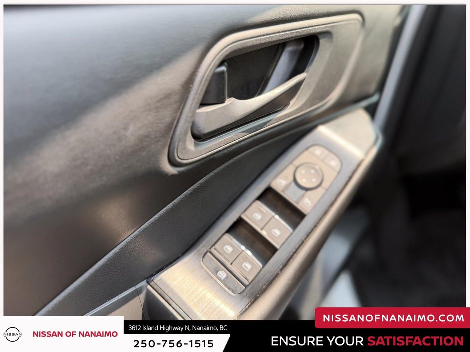 2024 Nissan Rogue S-29