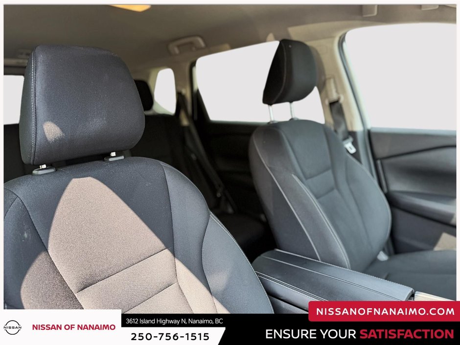 2024 Nissan Rogue S-24