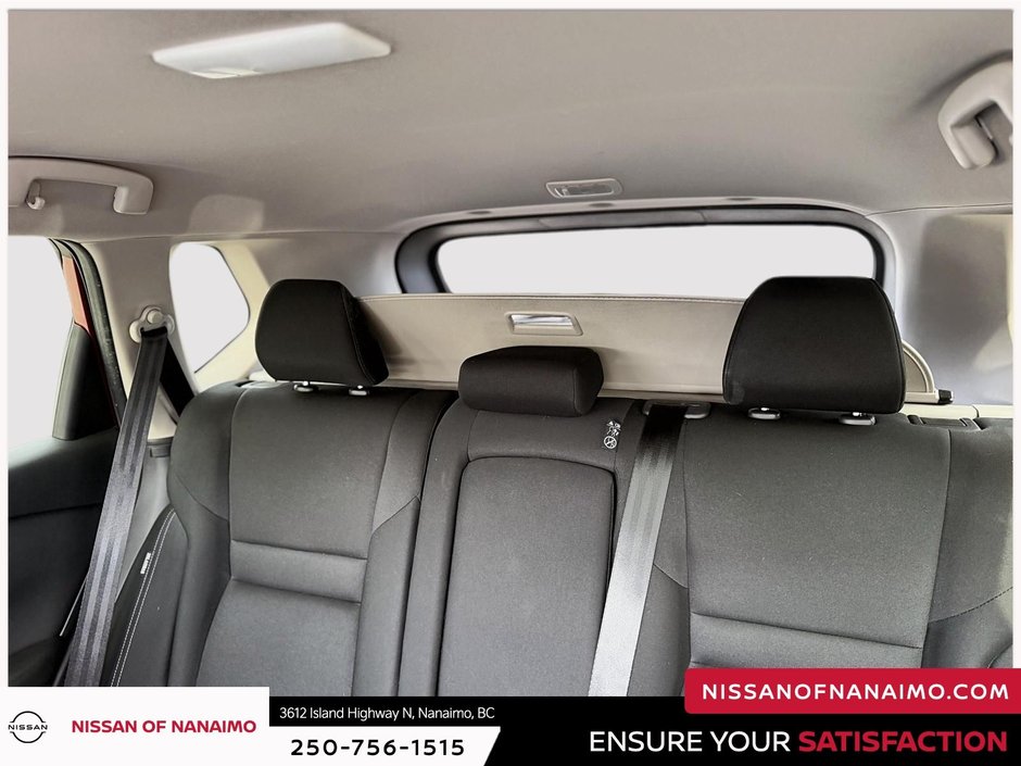 2024 Nissan Rogue S-23