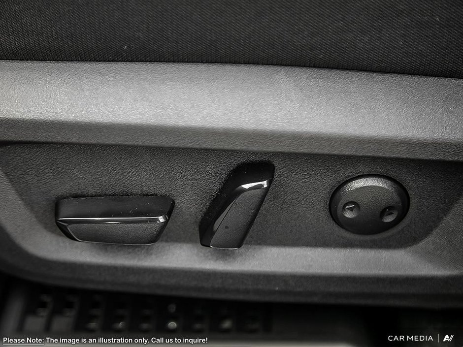2025 Nissan Rogue SV MOONROOF-24