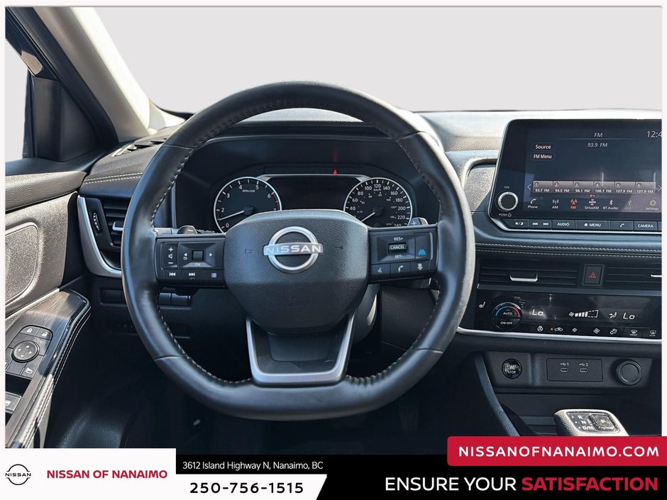 2025 Nissan Rogue SV-16