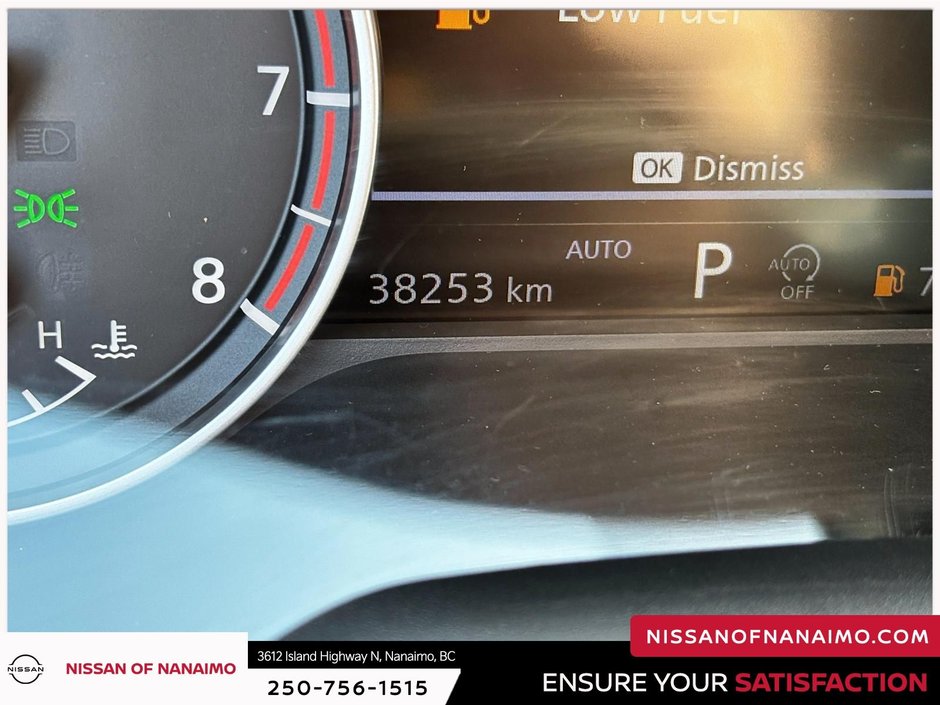 2025 Nissan Rogue SV-38