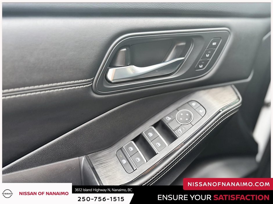 2025 Nissan Rogue SL-20