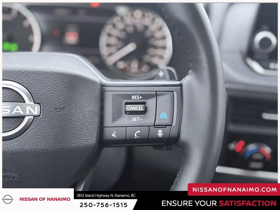 2025 Nissan Rogue SV-41