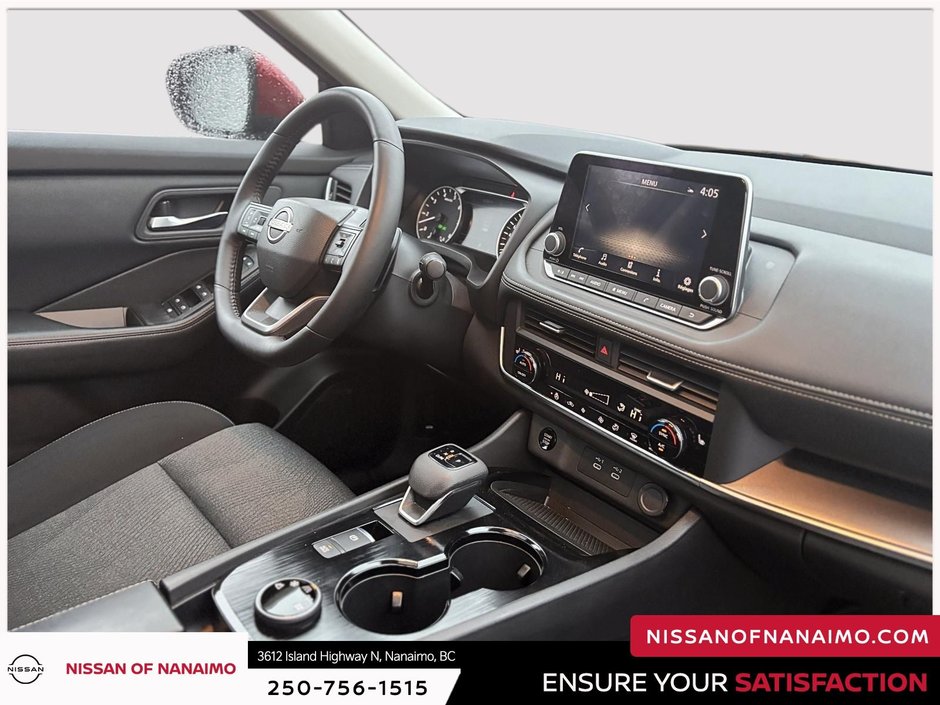 2025 Nissan Rogue SV-46