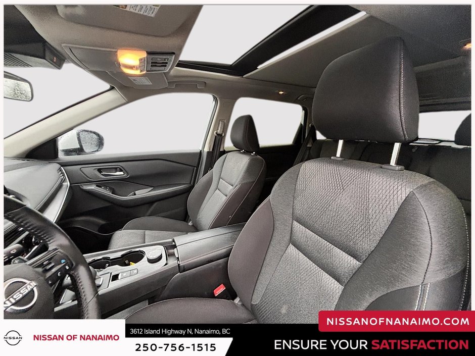 2025 Nissan Rogue SV-13