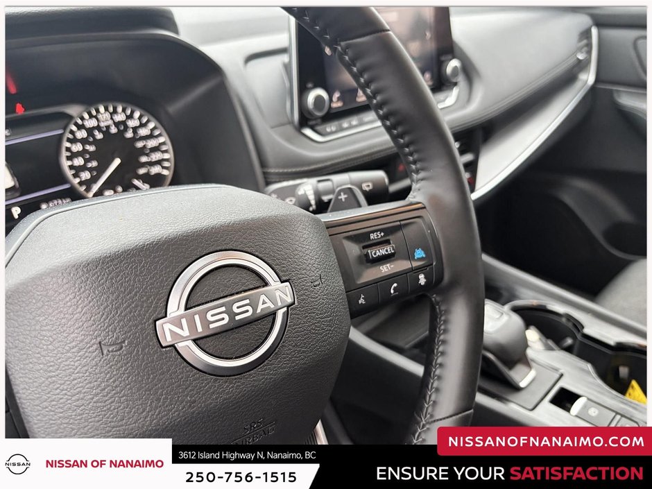 2025 Nissan Rogue SV-16