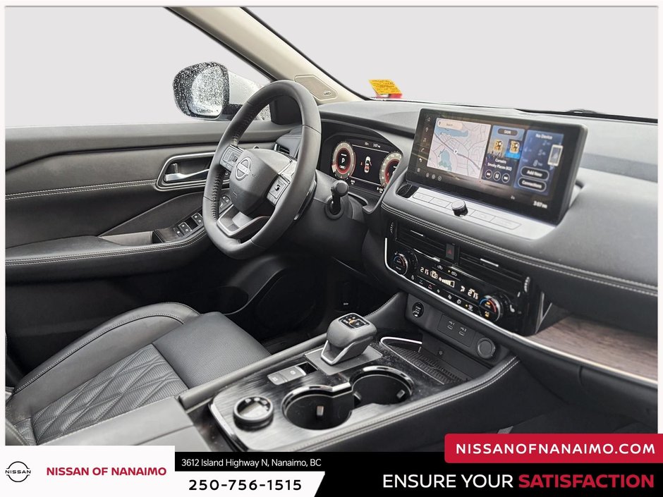 2025 Nissan Rogue Platinum-26