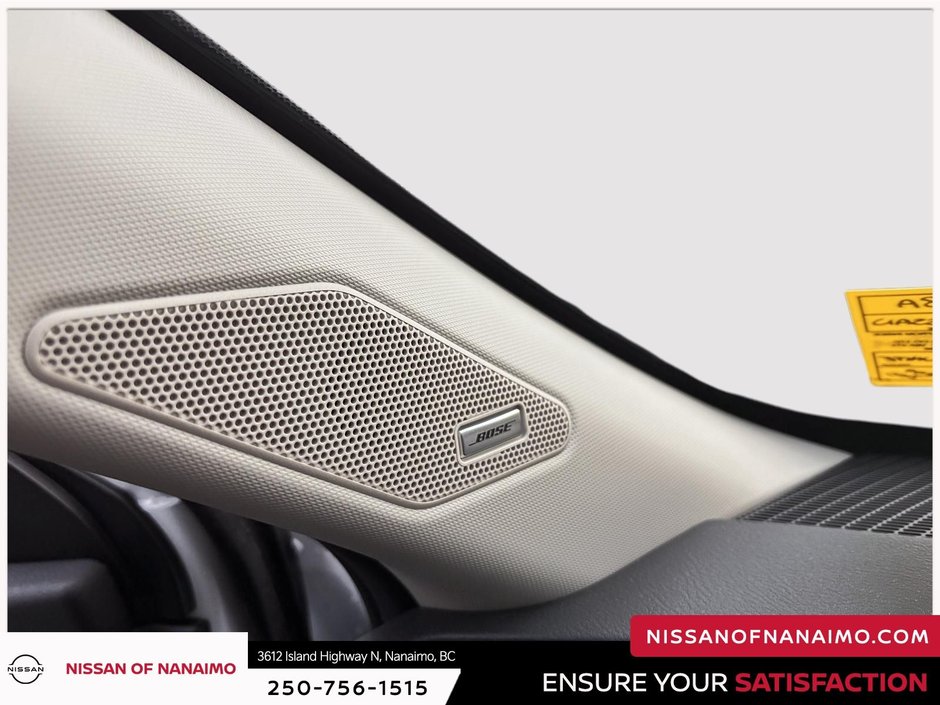 2025 Nissan Rogue Platinum-48