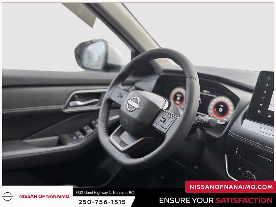 2025 Nissan Rogue Platinum-28