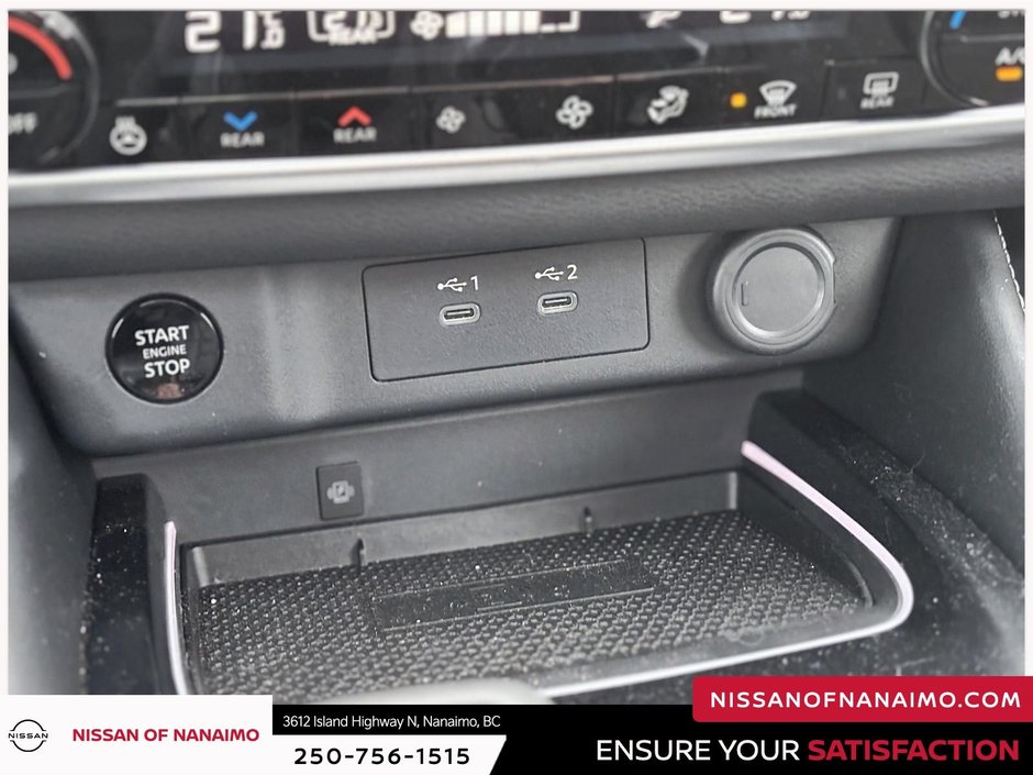 2025 Nissan Rogue Platinum-22