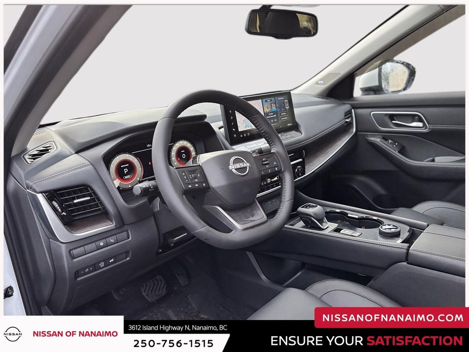 2025 Nissan Rogue Platinum-29