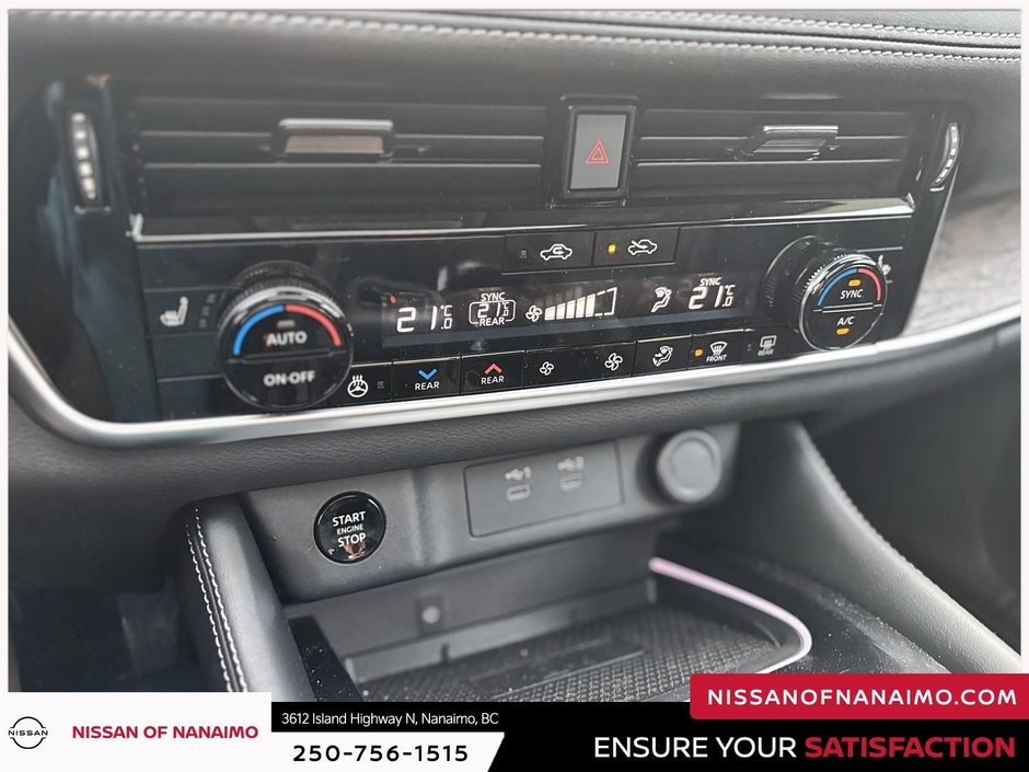 2025 Nissan Rogue Platinum-47