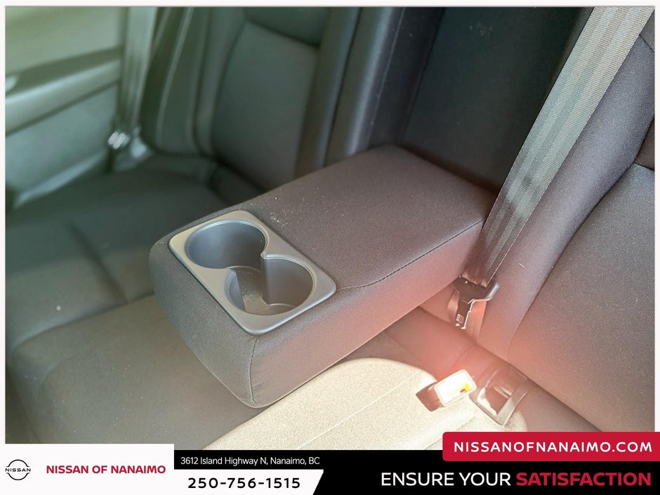 2025 Nissan Rogue S-11