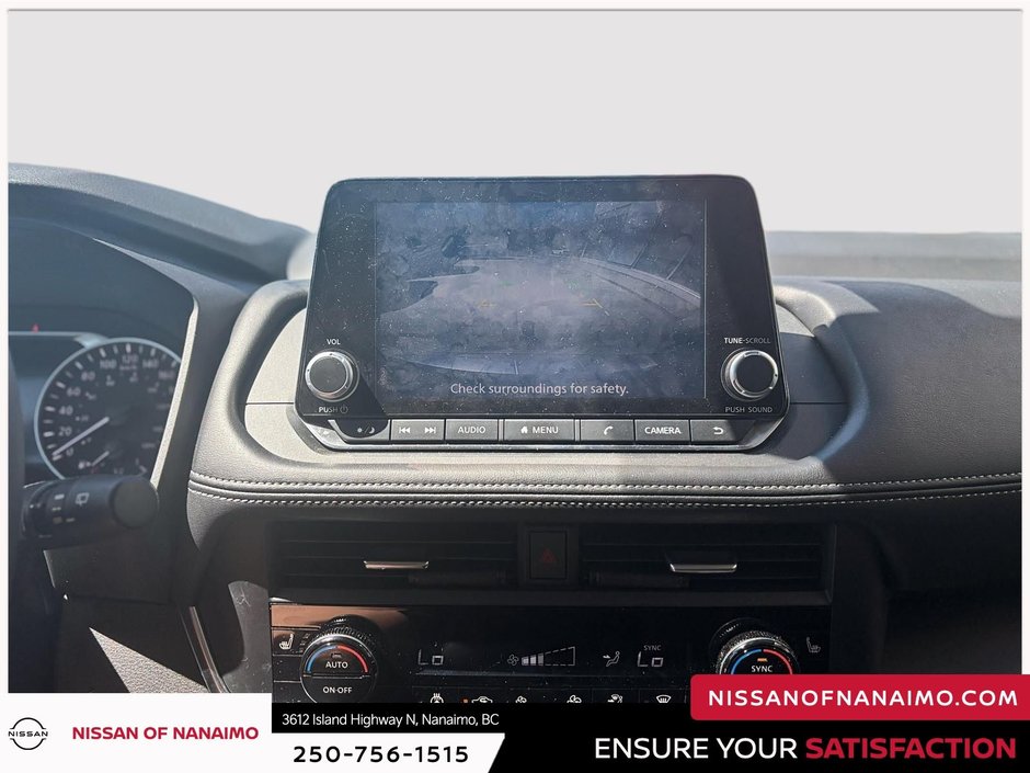 2025 Nissan Rogue S-31