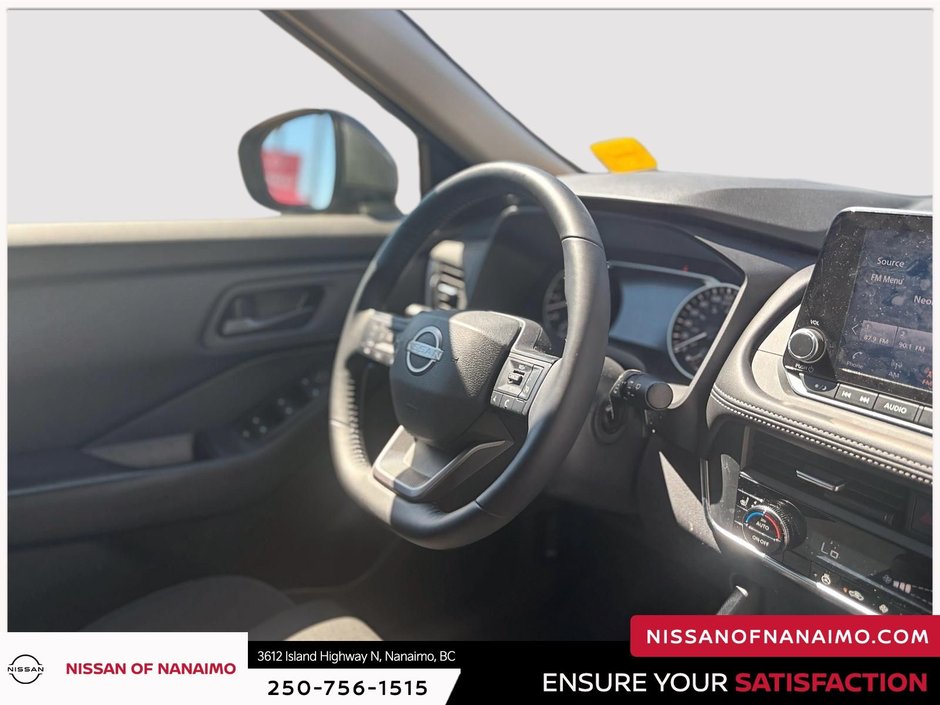 2025 Nissan Rogue S-25