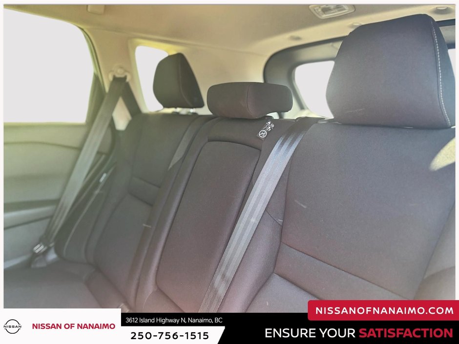 2025 Nissan Rogue S-10