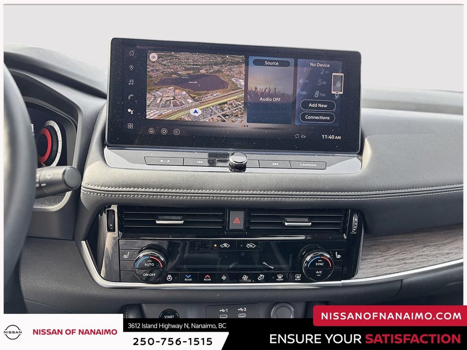 2025 Nissan Rogue Platinum-17