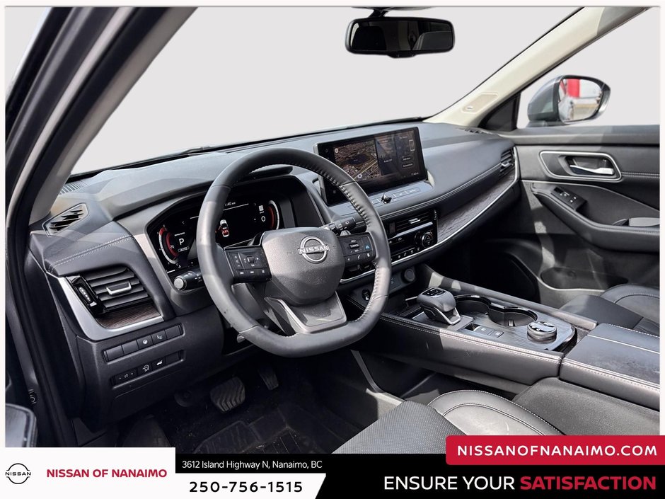 2025 Nissan Rogue Platinum-9