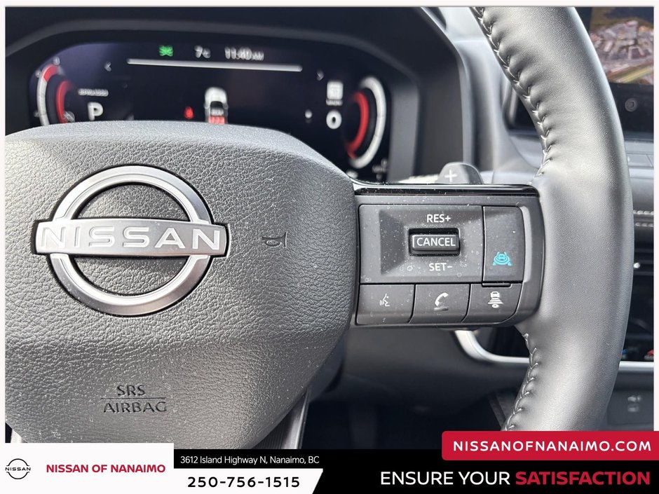 2025 Nissan Rogue Platinum-15