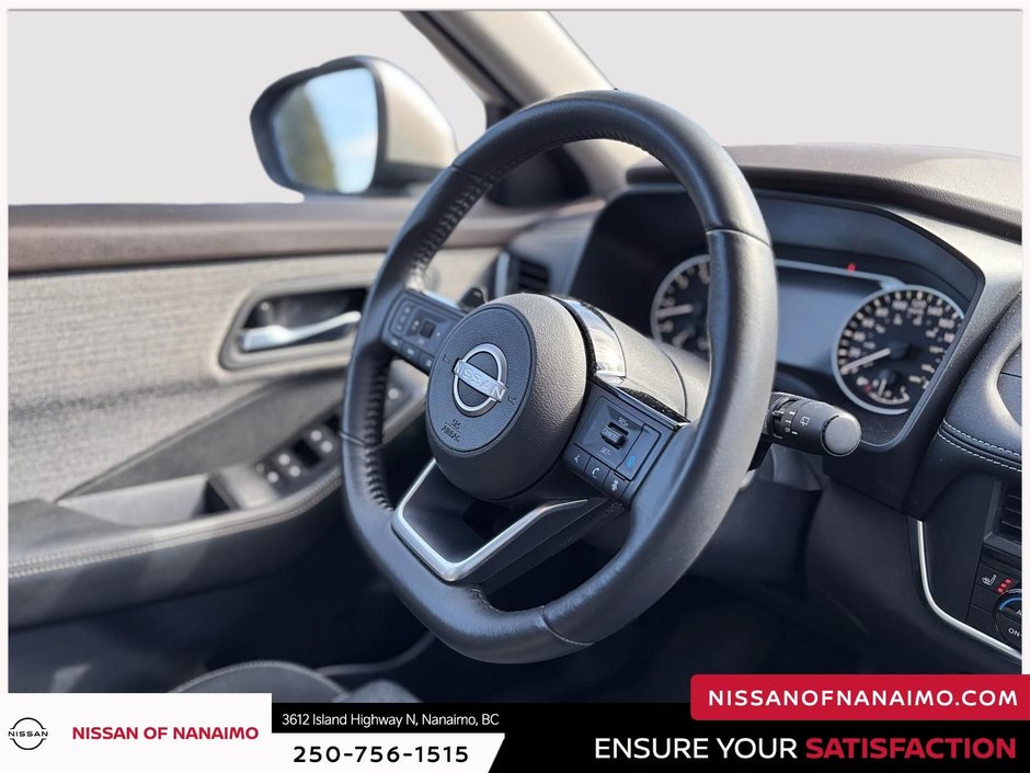 2025 Nissan Rogue SV-16