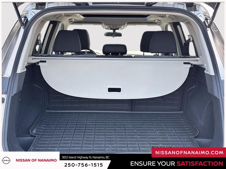 2025 Nissan Rogue SV-31