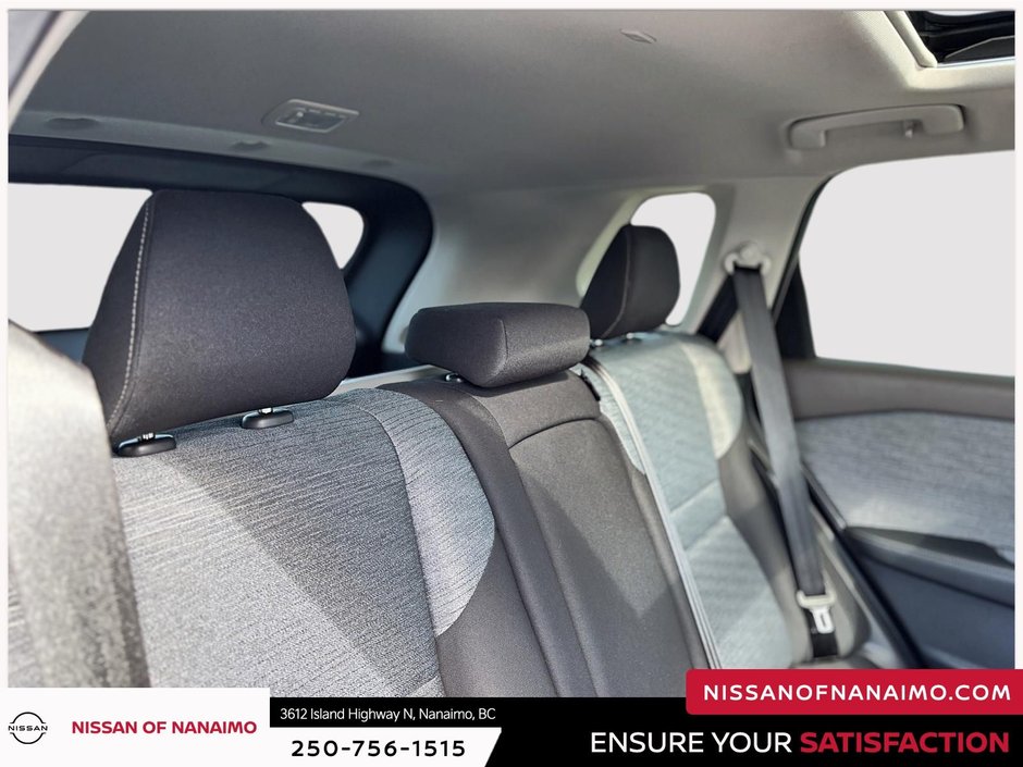 2025 Nissan Rogue SV-33