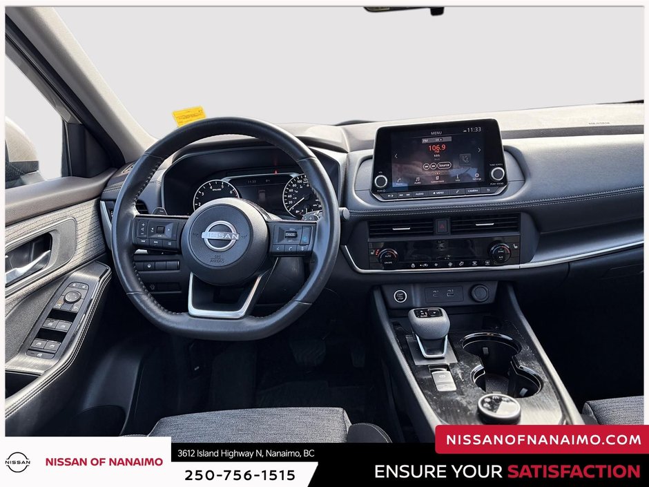 2025 Nissan Rogue SV-11