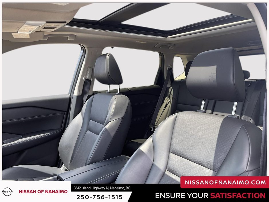 2025 Nissan Rogue SV-19