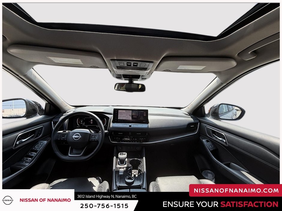 2025 Nissan Rogue Platinum-32