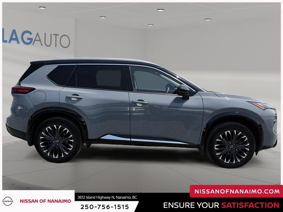 2025 Nissan Rogue Platinum-3