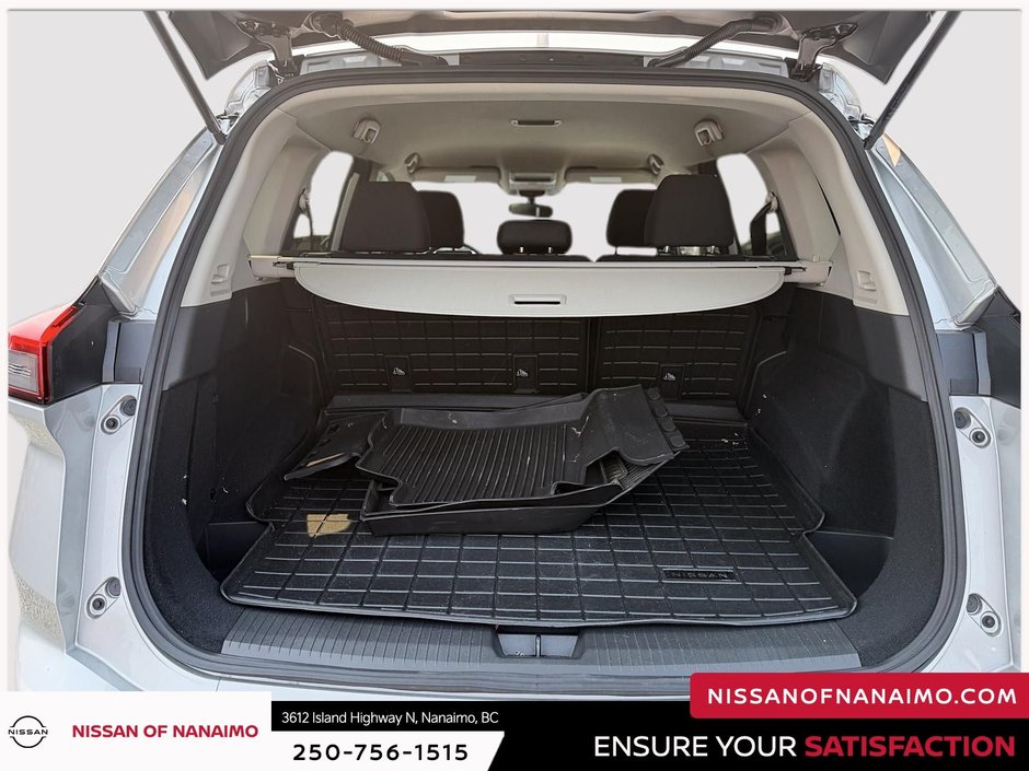 2025 Nissan Rogue S-24