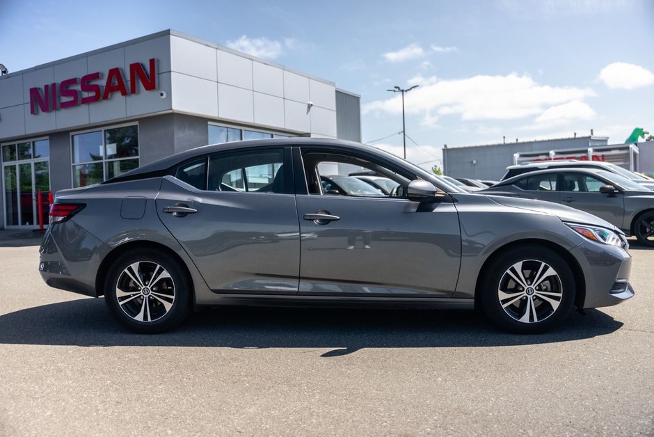 2022 Nissan Sentra SV-8