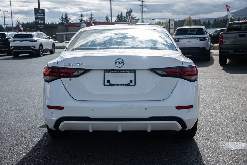 2022 Nissan Sentra S-5