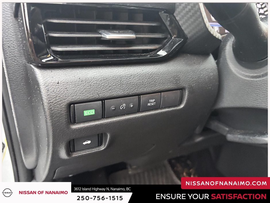 2023 Nissan Sentra SV-32