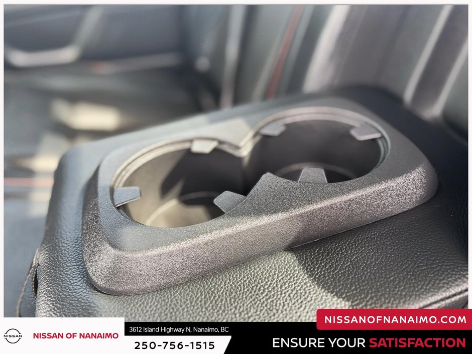2021 Nissan Titan PRO-4X-14