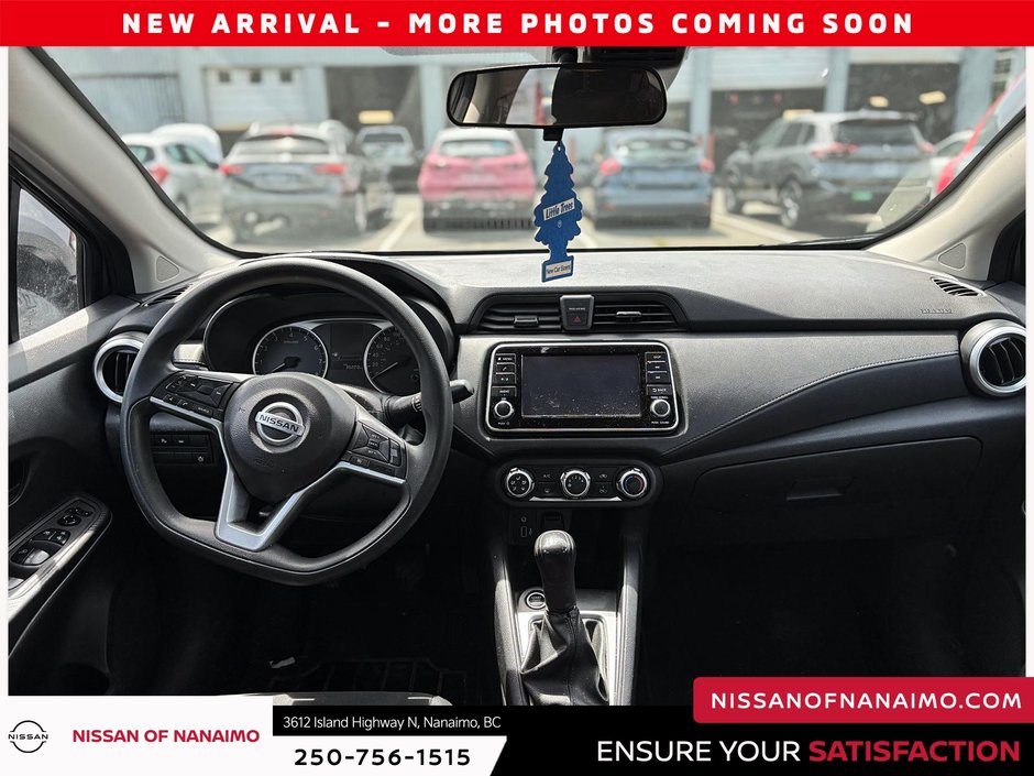 2021 Nissan Versa 1.6 S-3