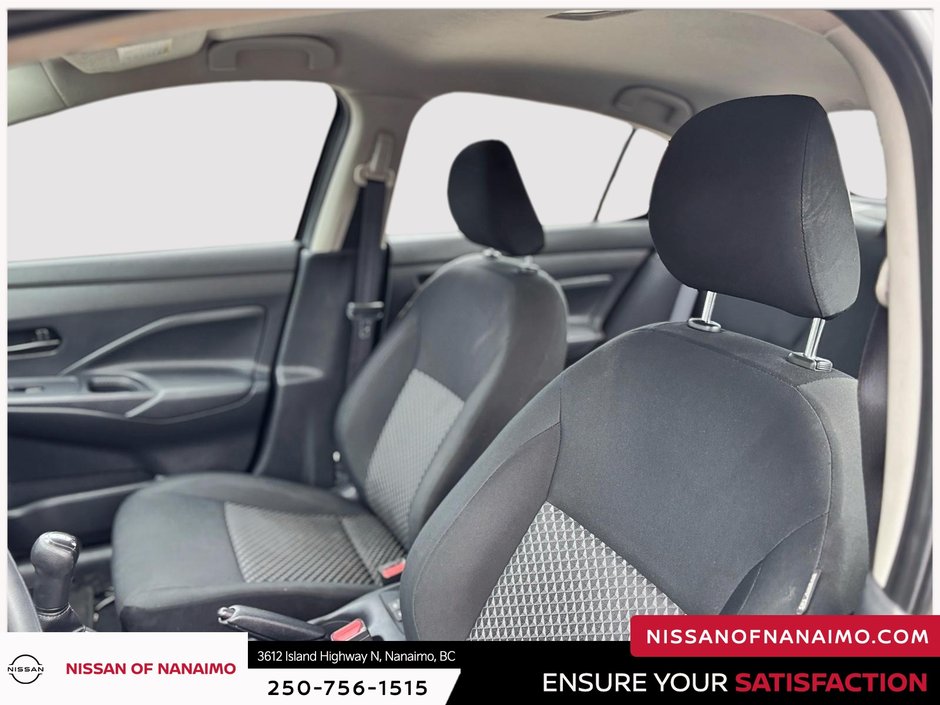 2021 Nissan Versa 1.6 S-21