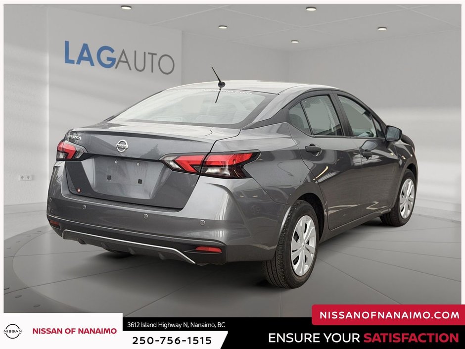 2021 Nissan Versa 1.6 S-4