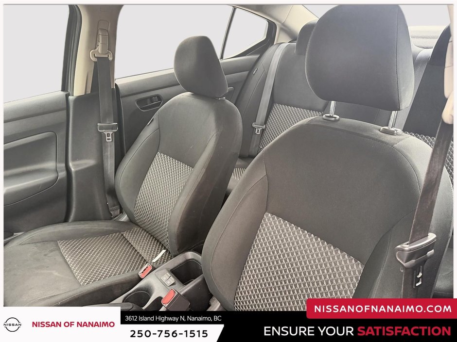 2021 Nissan Versa 1.6 S-7