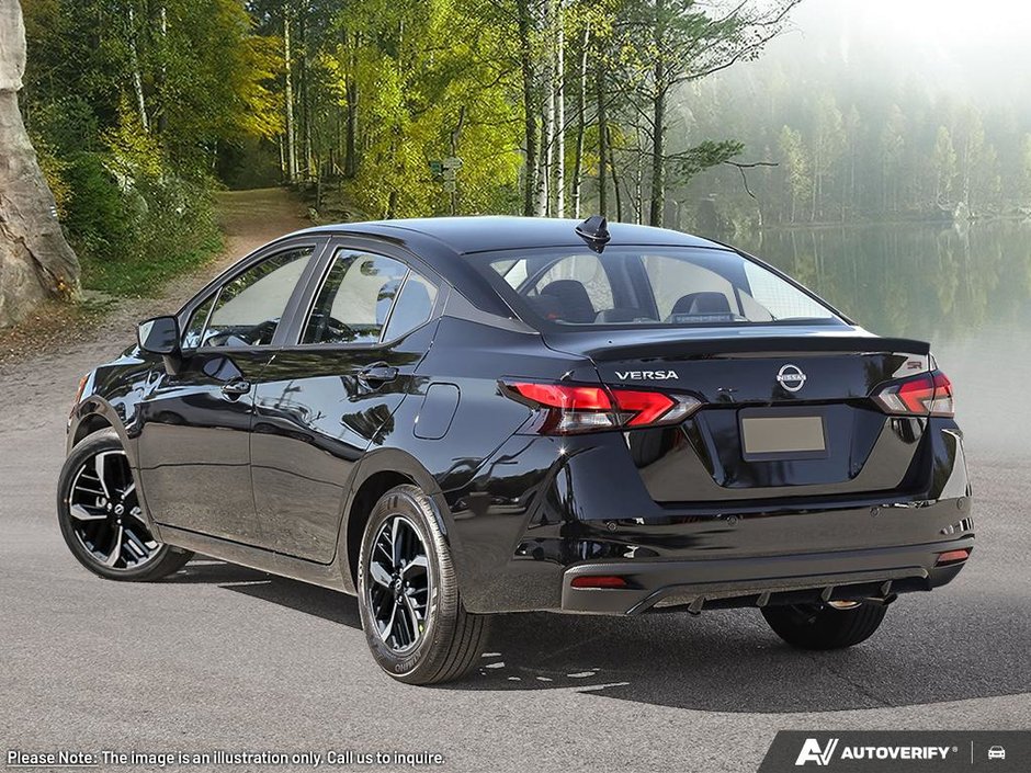 2025 Nissan Versa SR-3