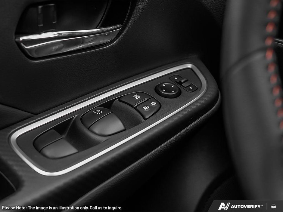 2025 Nissan Versa SR-14