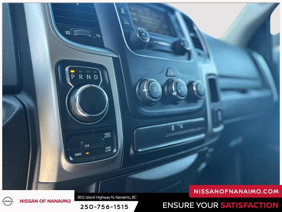 2019 Ram 1500 Classic SLT-29